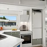 Gudmar - 75m From The Sea By Interhome