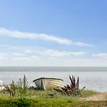 度假居 Gudmar - 75m From The Sea By Interhome *